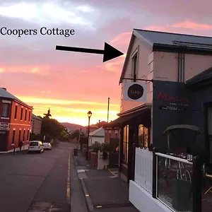Apartment Coopers Battery Point Hobart
